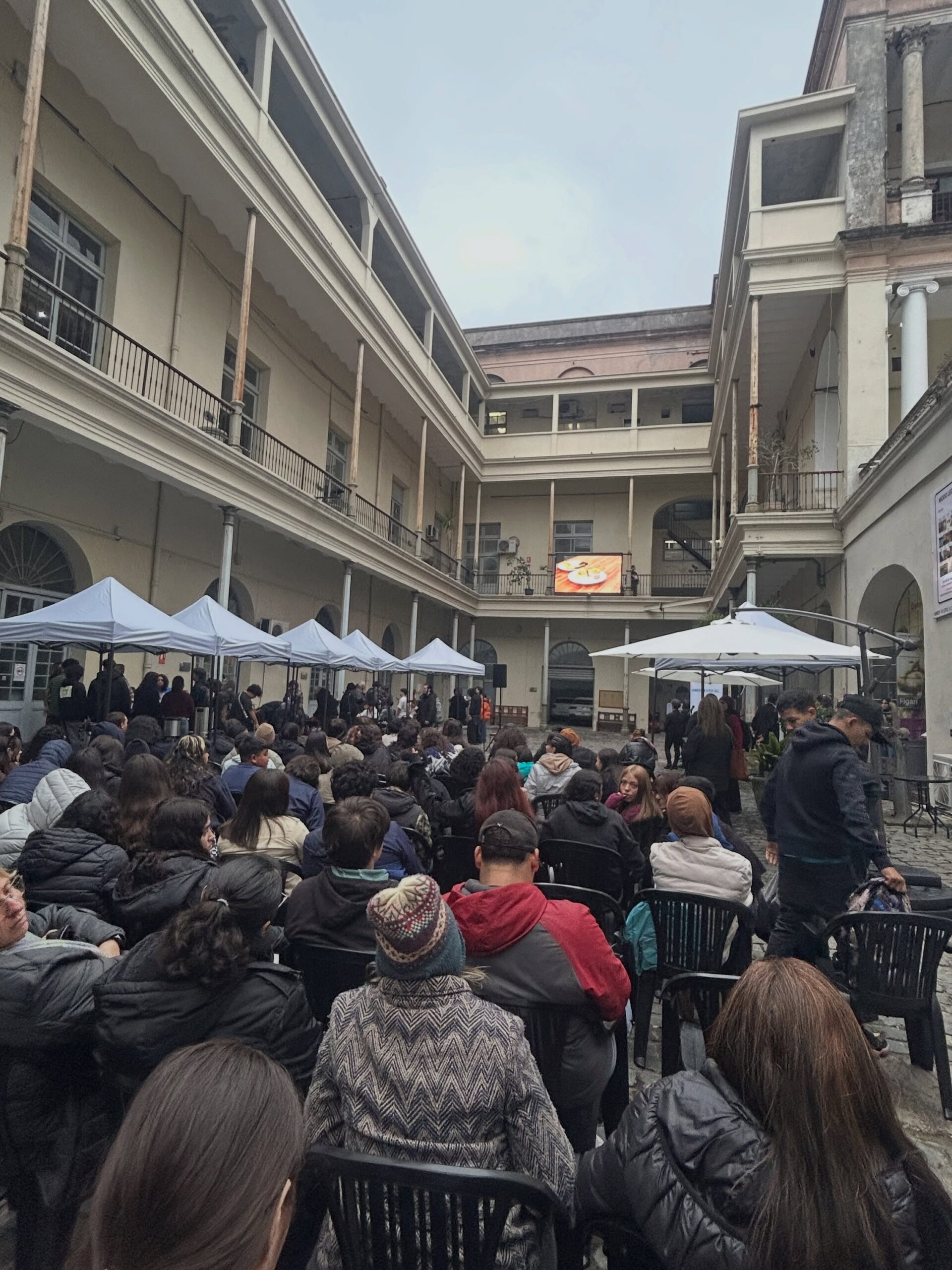 En este momento estás viendo Día Nacional del Libro, el Centro Cultural de UTU