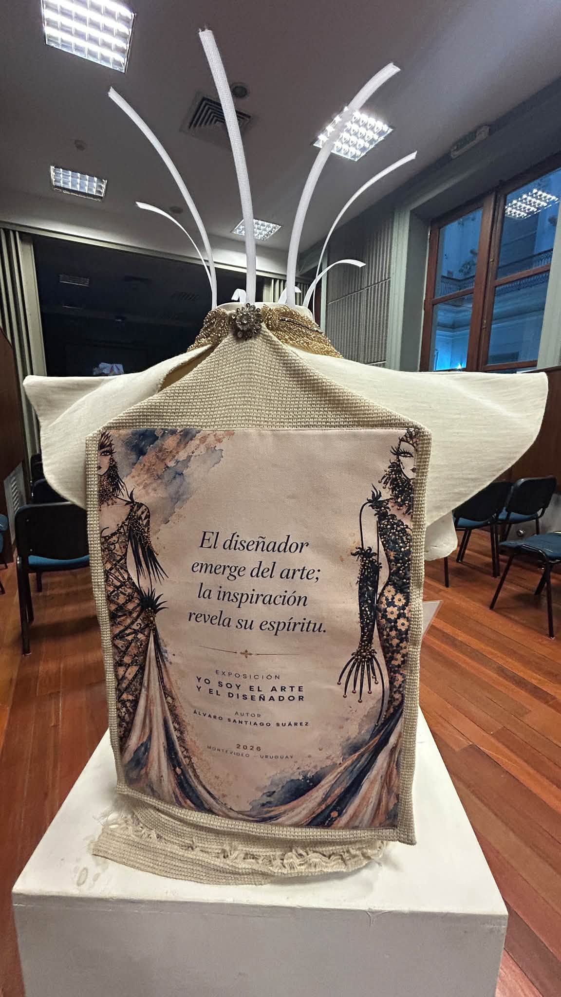 Presentación del libro Yo soy el arte y el Diseñador - foto 1