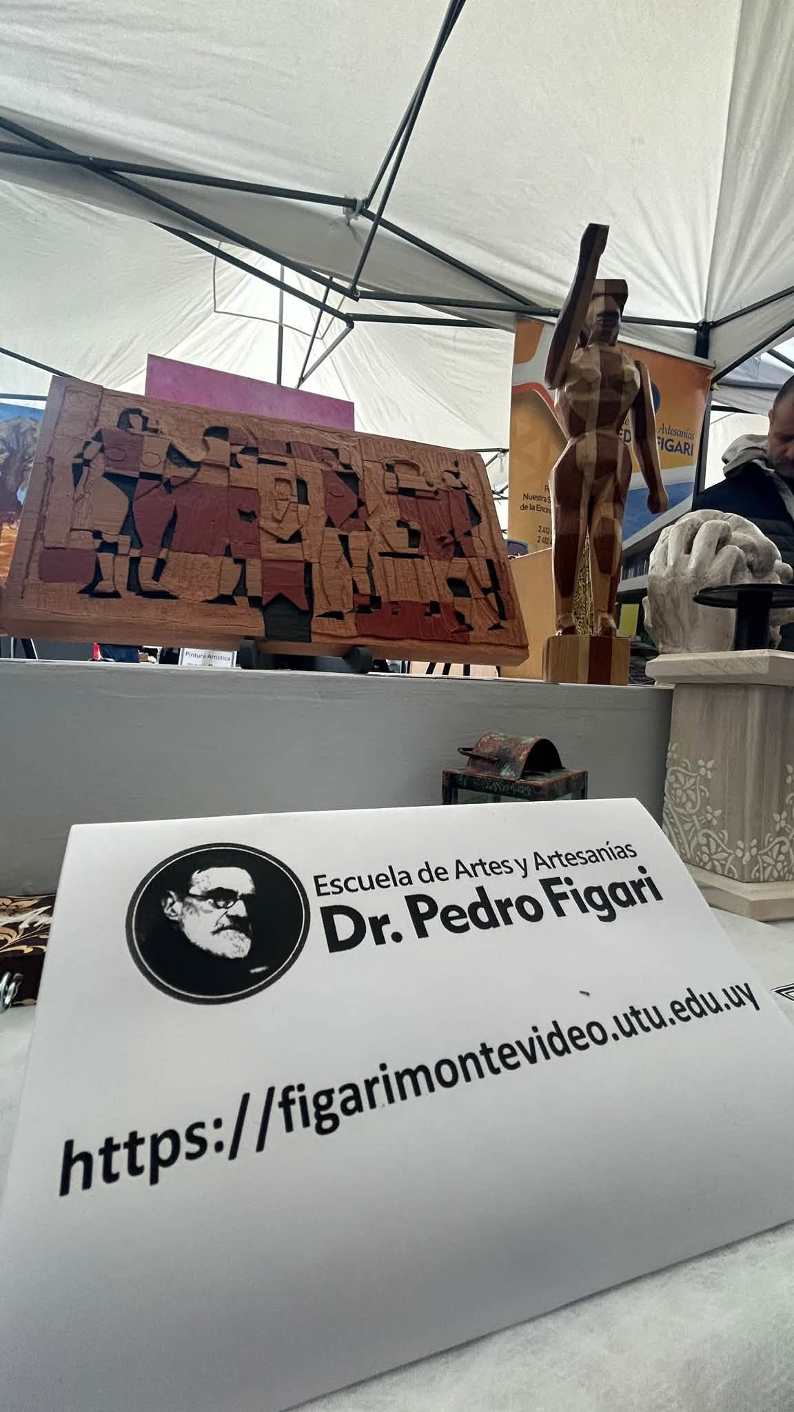 Escuela Figari en la Feria Educativa UTU CAMINOS (77 de 81)