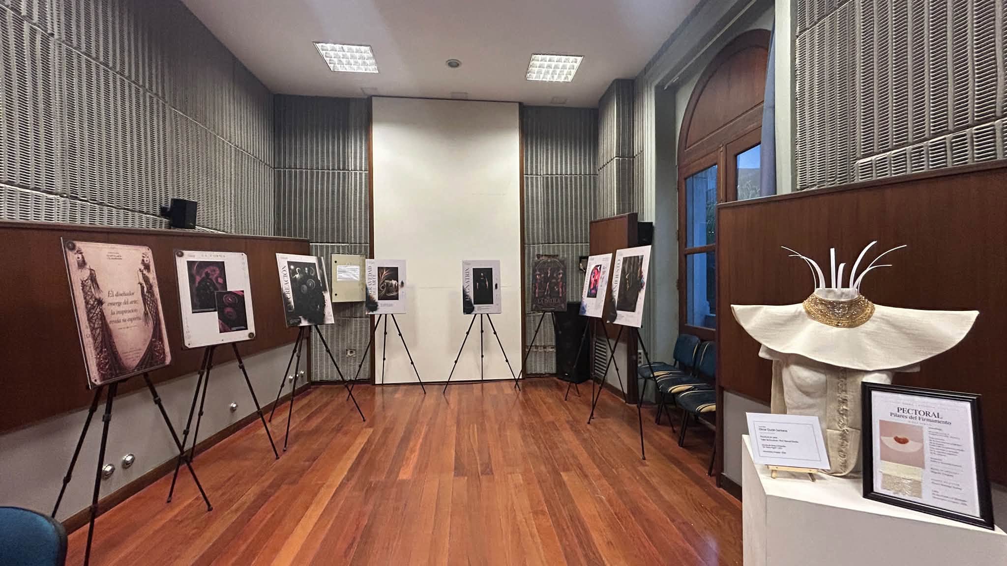 Presentación del libro Yo soy el arte y el Diseñador - foto 12
