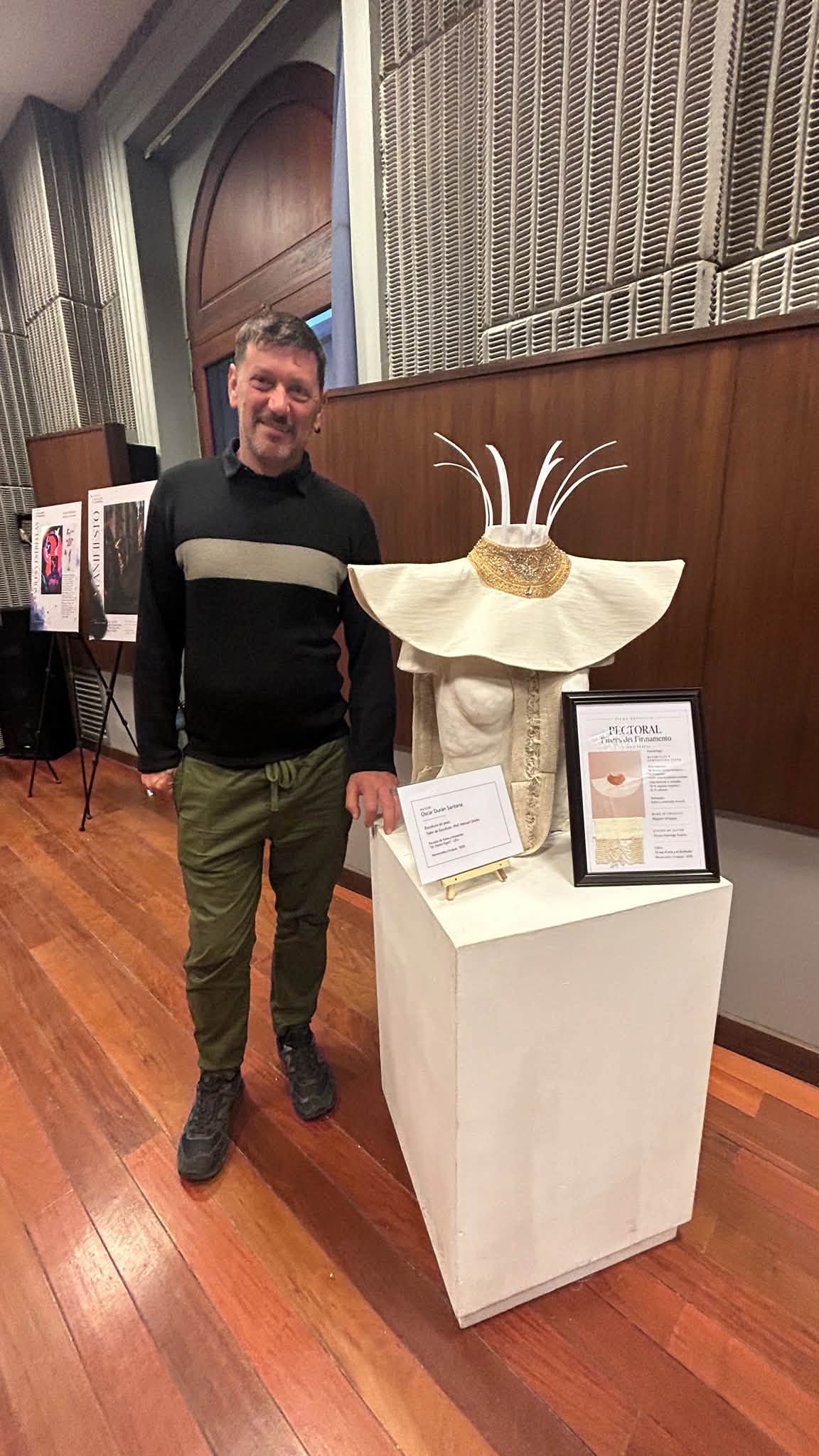 Presentación del libro Yo soy el arte y el Diseñador - foto 19