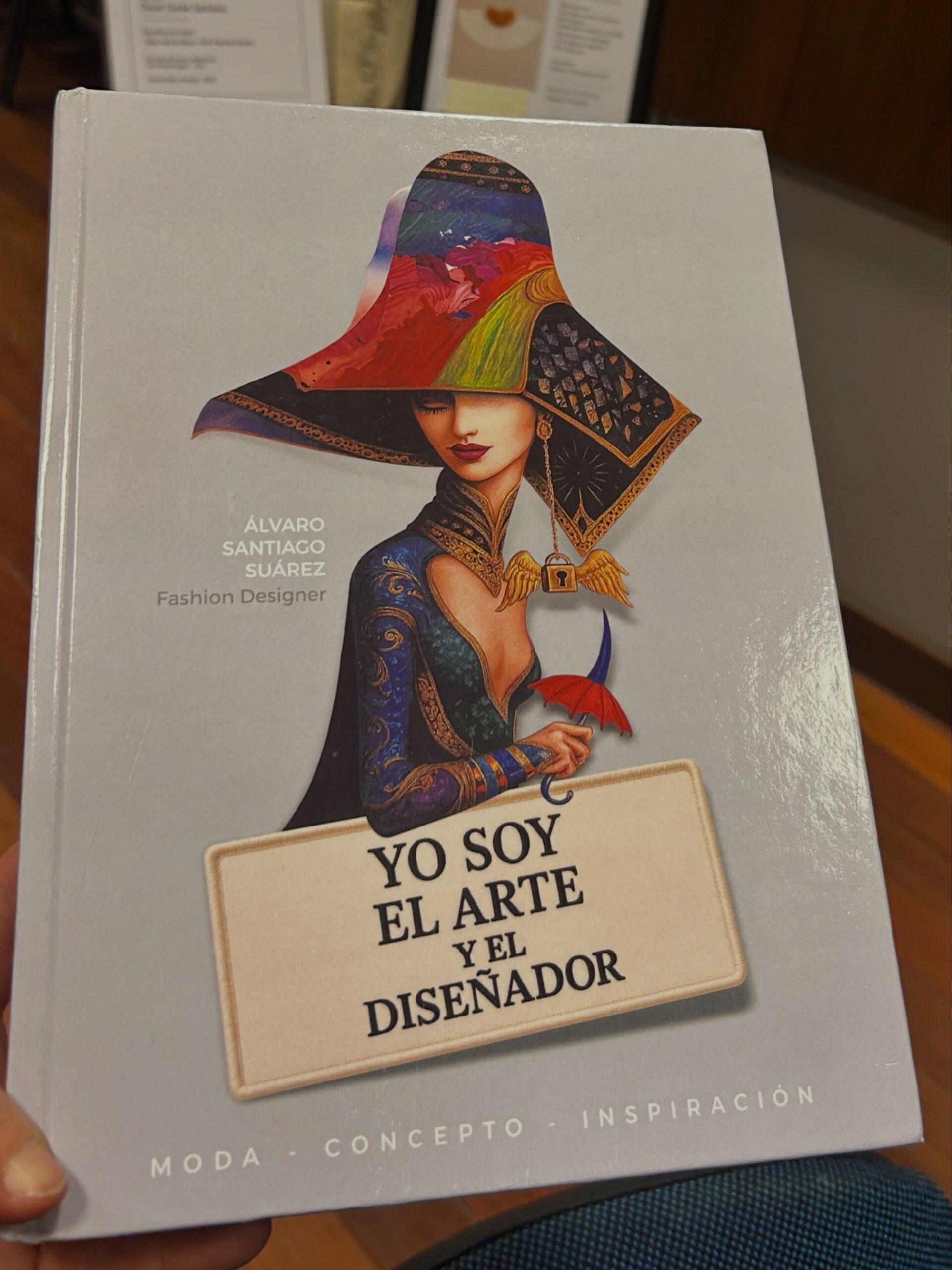 Presentación del libro Yo soy el arte y el Diseñador en la Escuela Figari - imagen 3