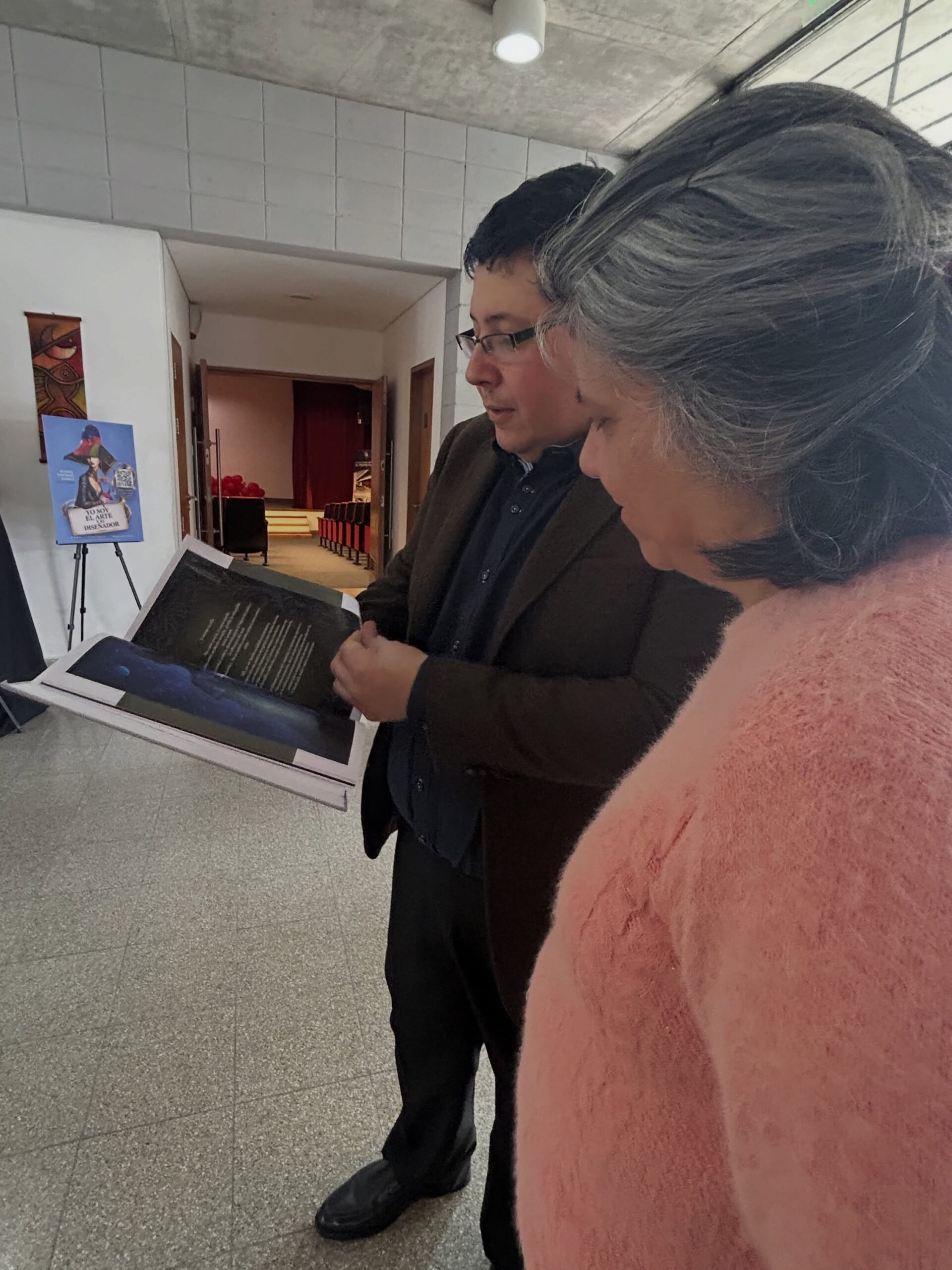 Presentación del libro Yo soy el arte y el Diseñador en Figari - imagen 5