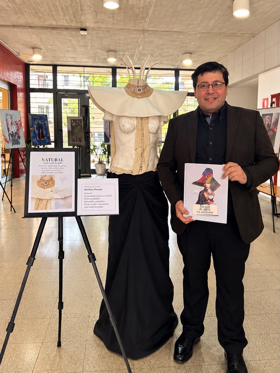 Presentación del libro Yo soy el arte y el Diseñador en Figari - imagen 13