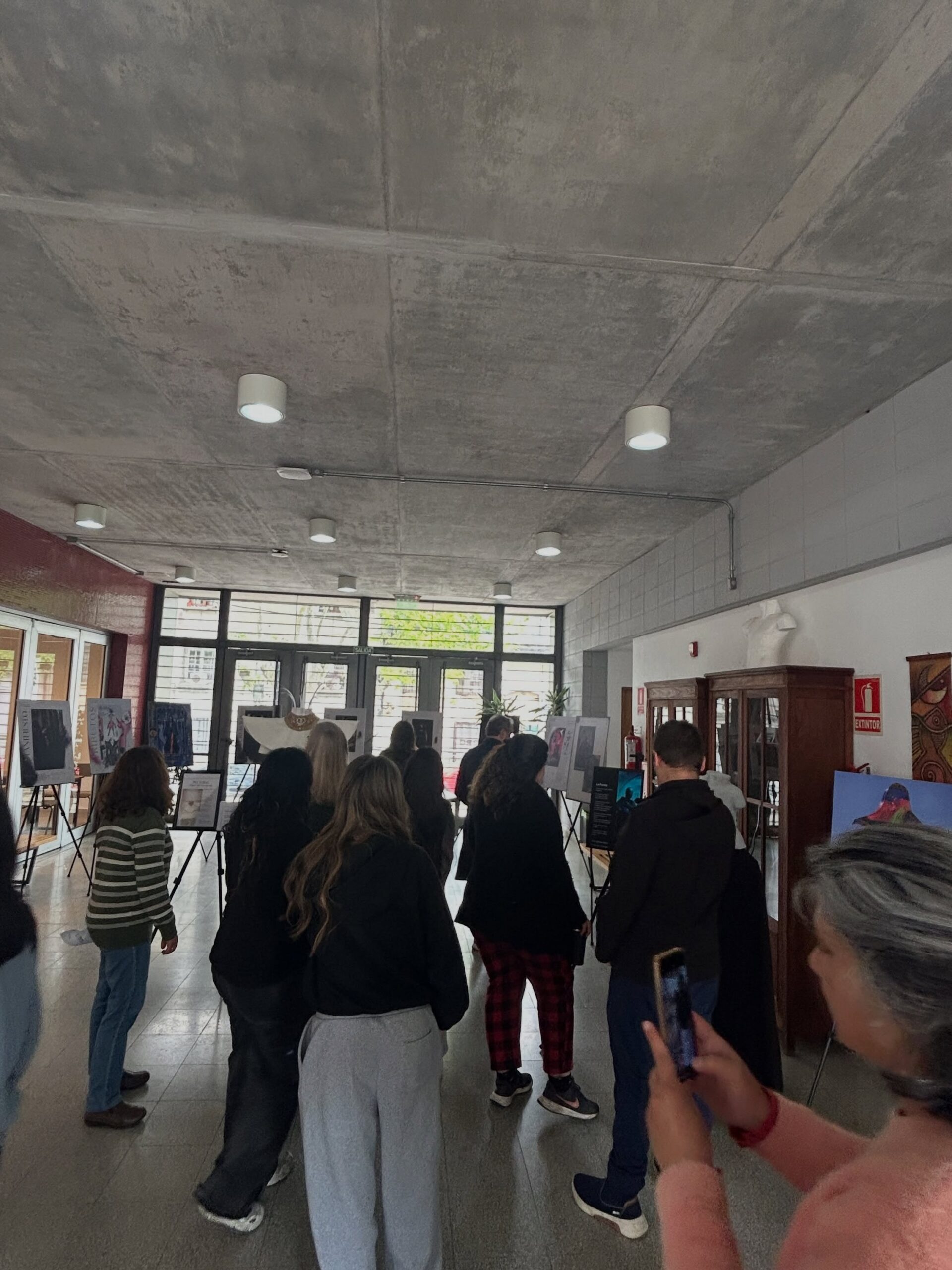 Presentación del libro Yo soy el arte y el Diseñador en Figari - imagen 34