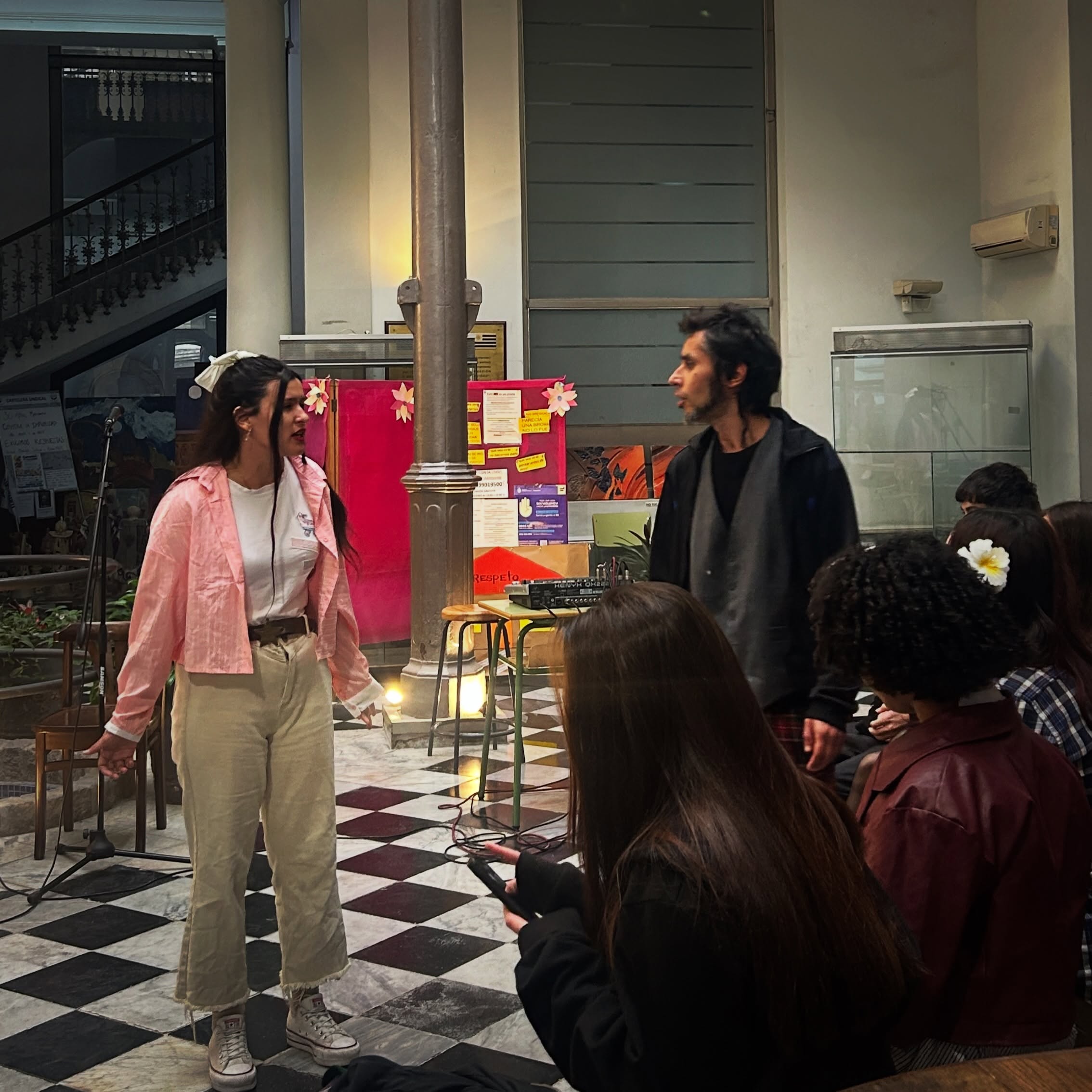 Café Literario en Figari - imagen 21